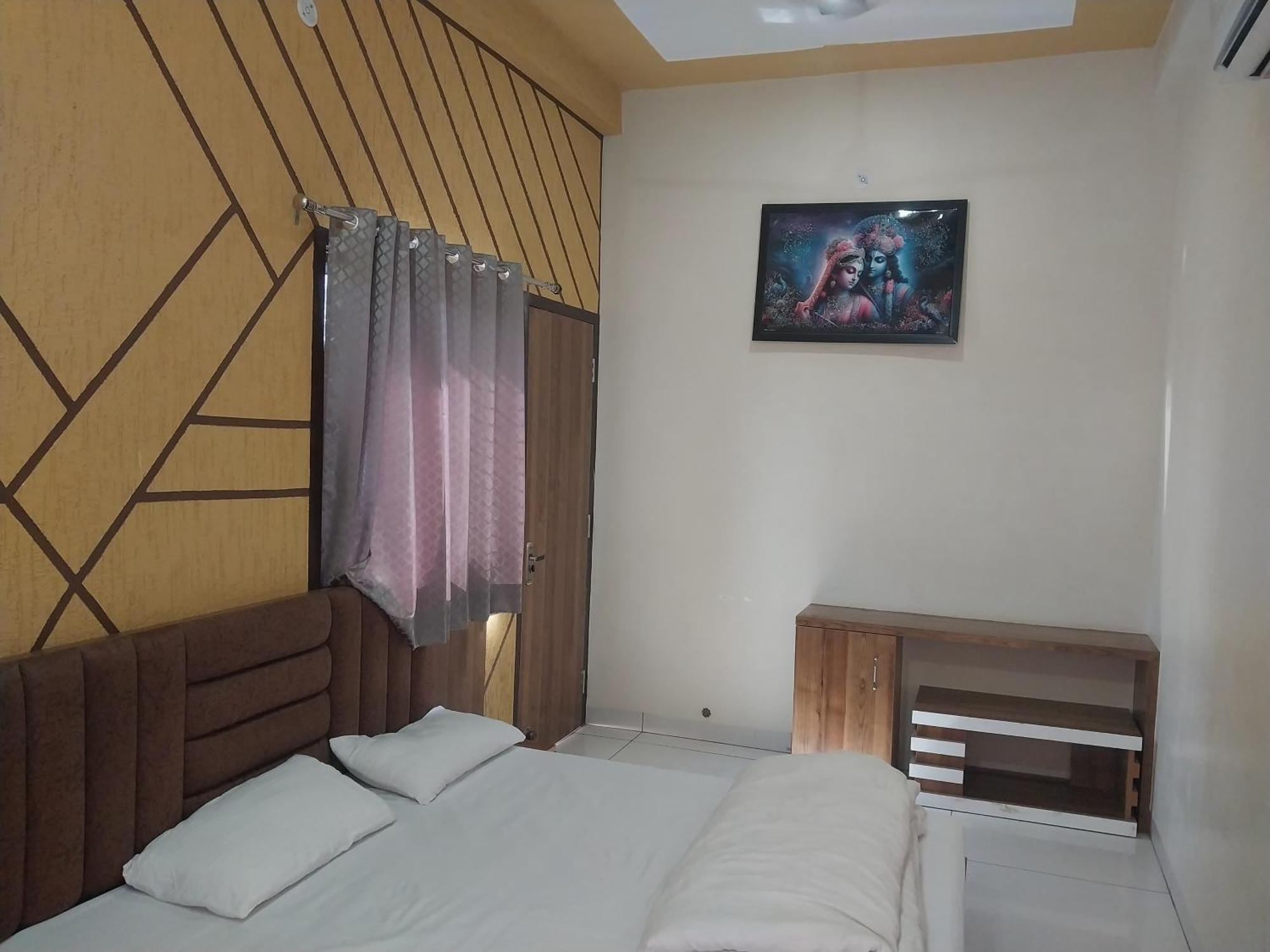 Agm Hotel And Restaurant Chaumu 외부 사진
